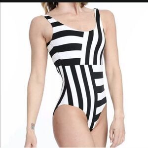 New ONIA x Soulcycle Swimsuit one piece classic Black & White Stripe XS-Small